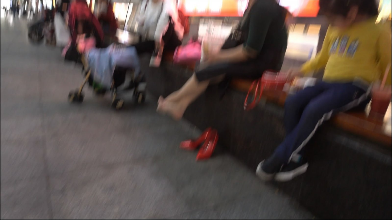 streetsnapshoep[00 00 01][20181210 222921 0]